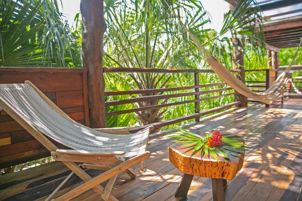 Hotel Buenavista Bacalar Jungle Experience Bagian luar foto