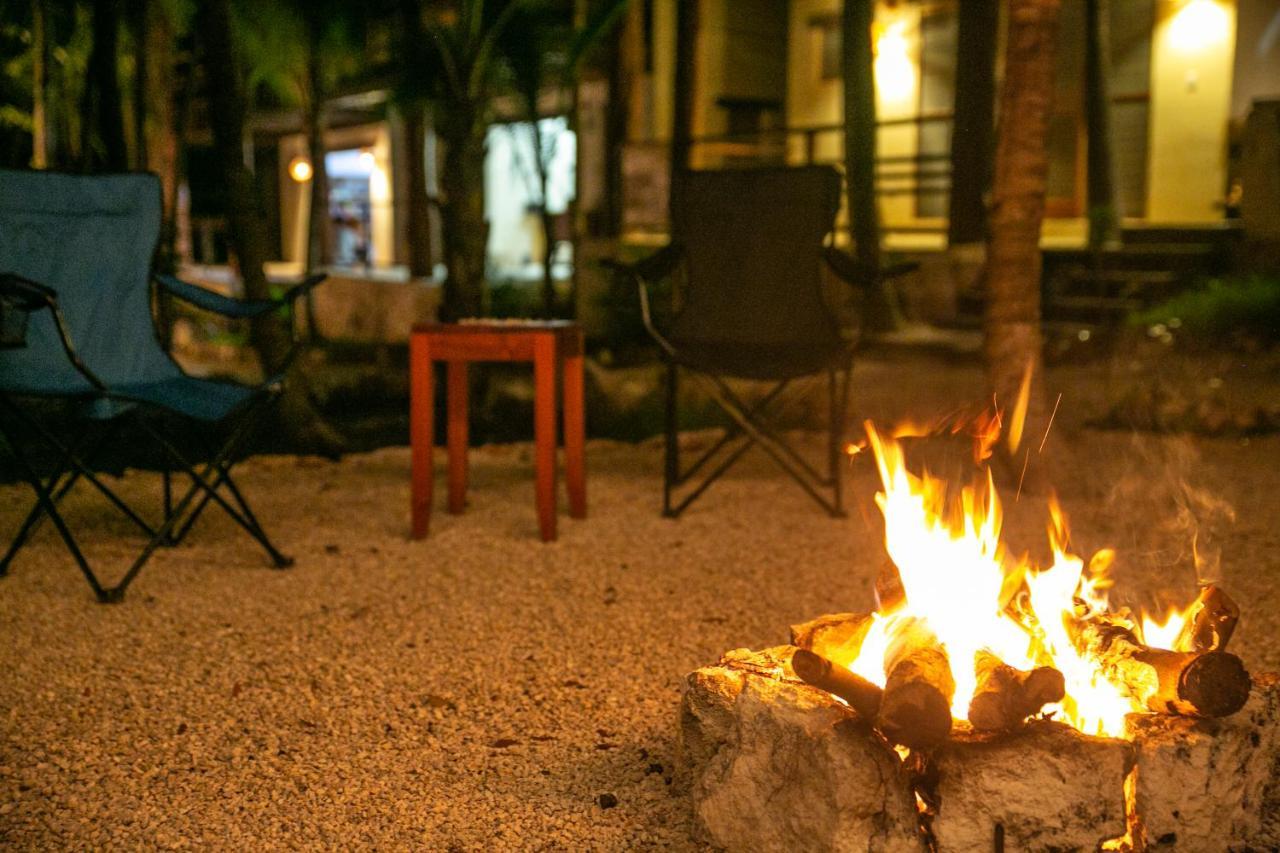 Hotel Buenavista Bacalar Jungle Experience Bagian luar foto
