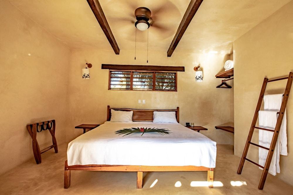 Hotel Buenavista Bacalar Jungle Experience Bagian luar foto