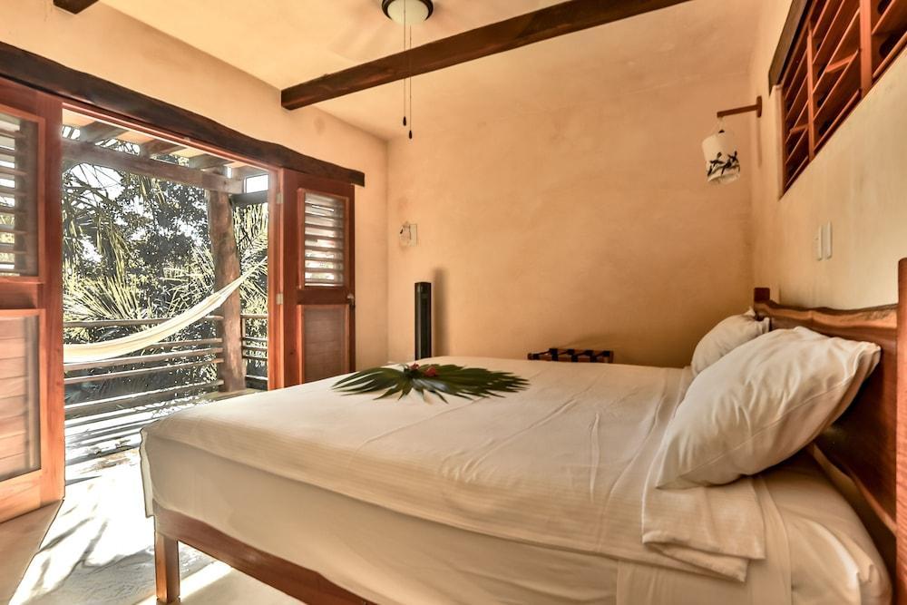 Hotel Buenavista Bacalar Jungle Experience Bagian luar foto