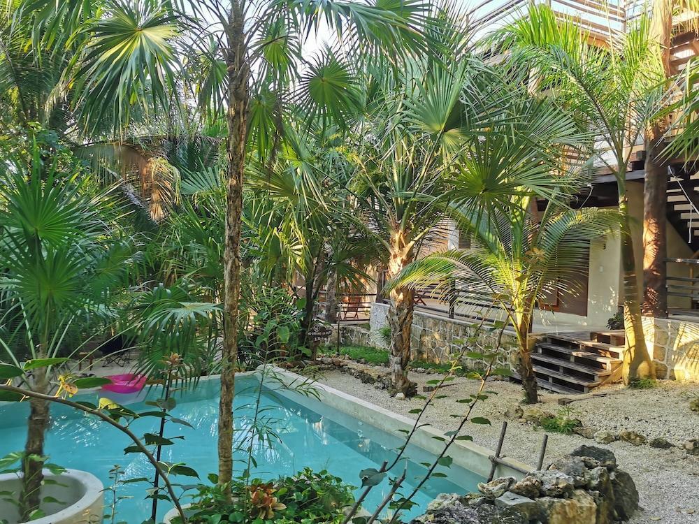 Hotel Buenavista Bacalar Jungle Experience Bagian luar foto