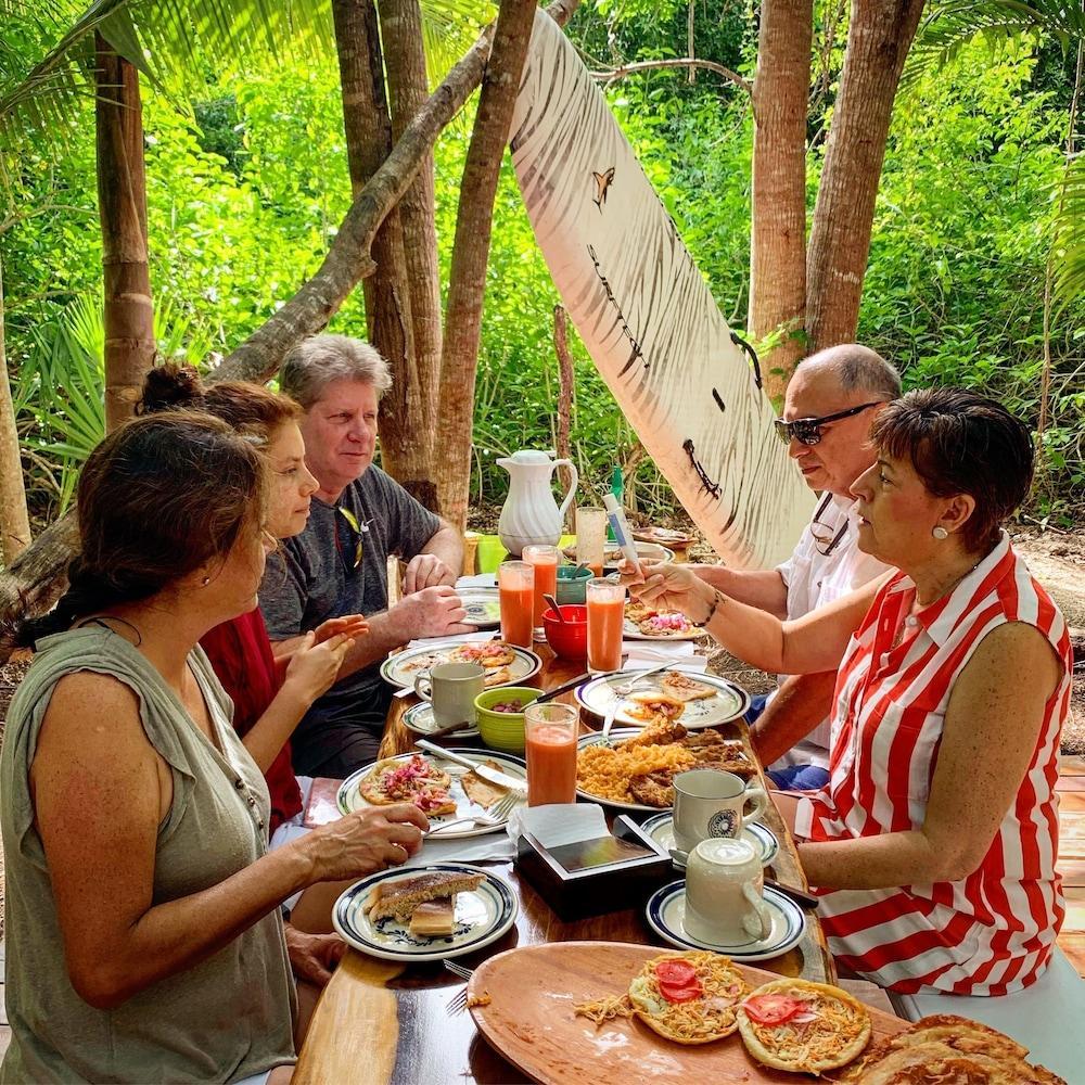 Hotel Buenavista Bacalar Jungle Experience Bagian luar foto